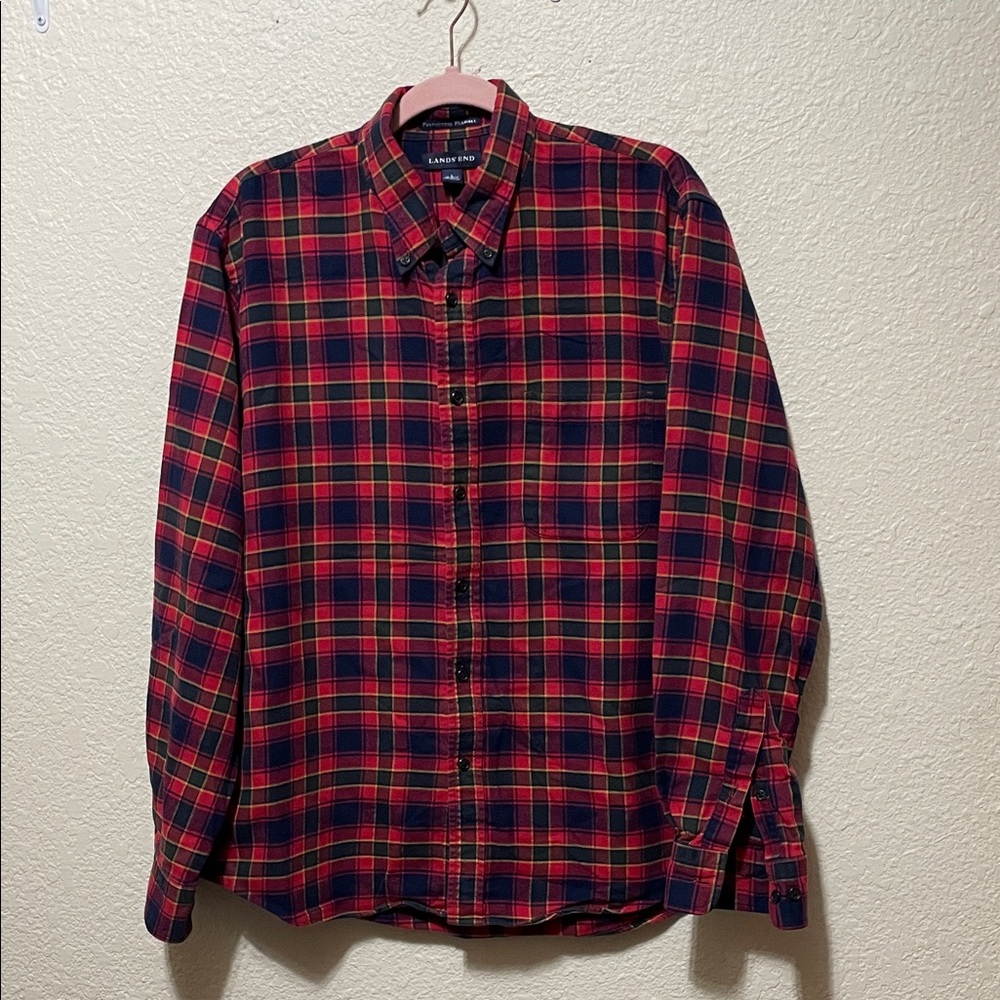 Lands' End Men's Red And Black Portuguese Flannel Shirt With Button Down Collar.